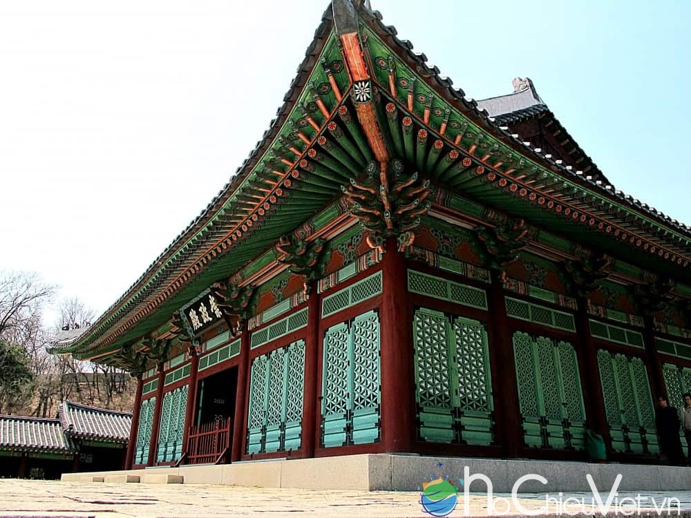 Cung-điện-Gyeonghuigung-điểm-du-lịch-Seoul-miễn-phí
