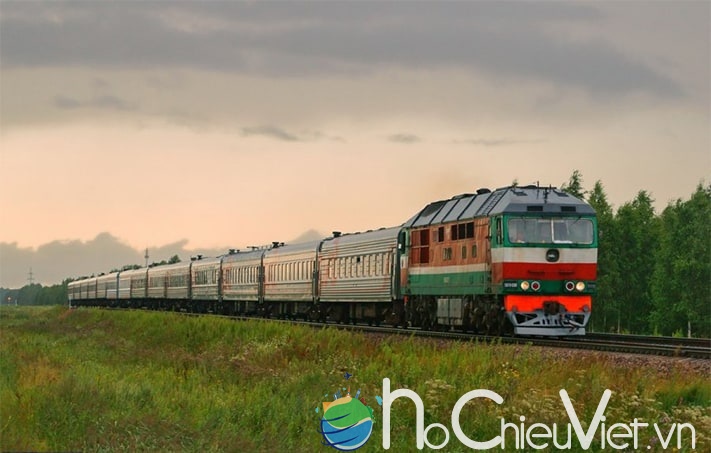 kinh-nghiệm-du-lịch-Nga-train-in-russia-711