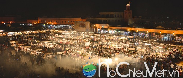 maroc-Djemaa-El-Fna-Square-at-Night-Morocco-711